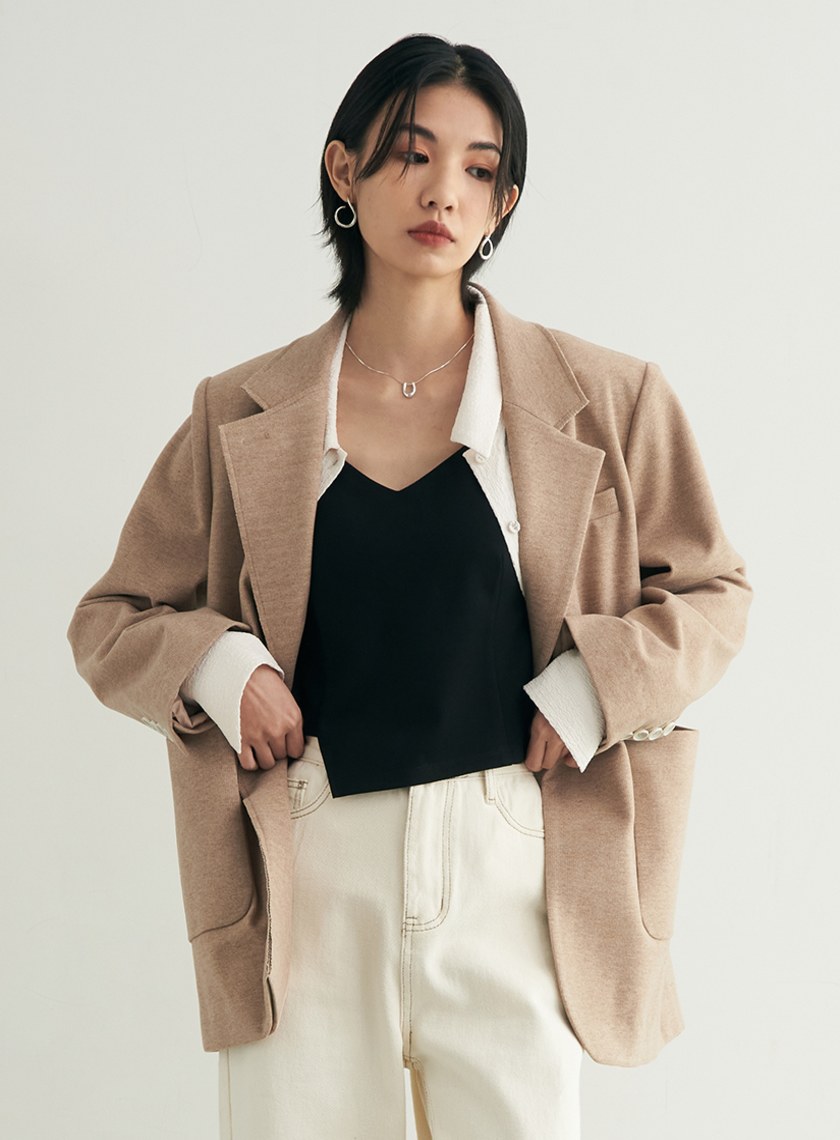 俐落單釦休閒西裝外套